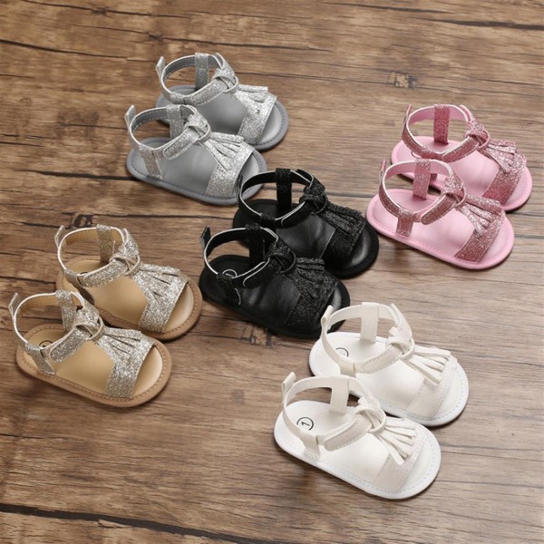 Soft soles for 0-1 year old female baby sandals breathable baby walking shoes 11CM/46 g gold inside