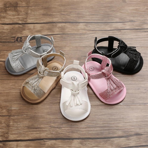 Soft soles for 0-1 year old female baby sandals breathable baby walking shoes 11CM/46 g gold inside