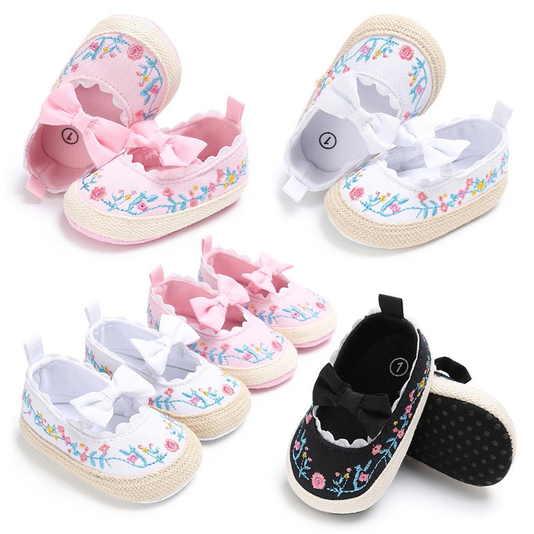 0-1 year old female baby walking shoes soft sole embroidery baby shoes white 12CM