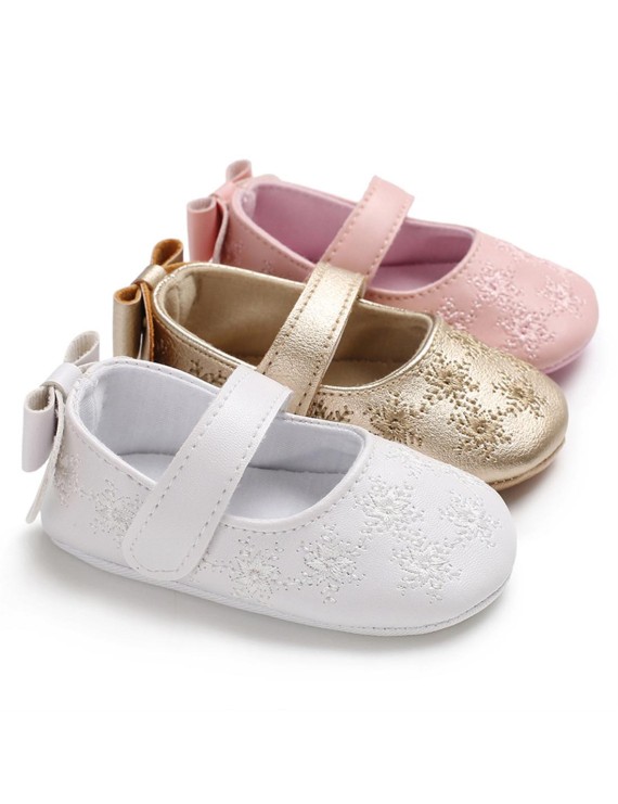 Baby shoes female baby soft embroidered toddler shoes white 13CM/ 48g